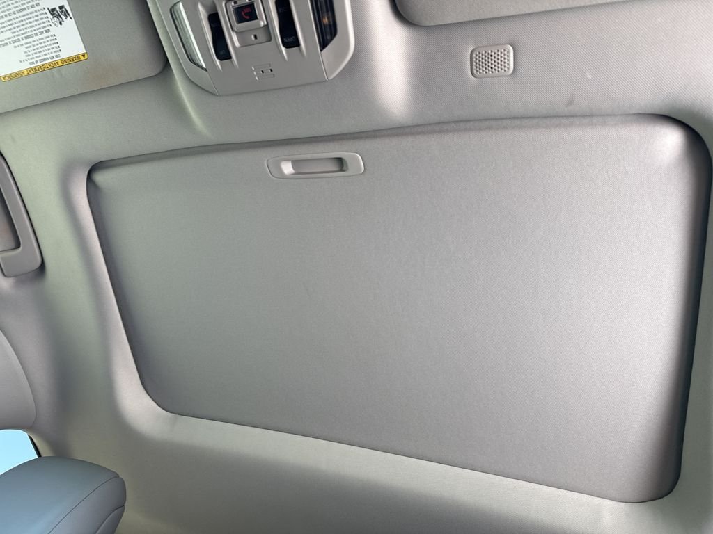 2021 Toyota Highlander XLE - Photo 27