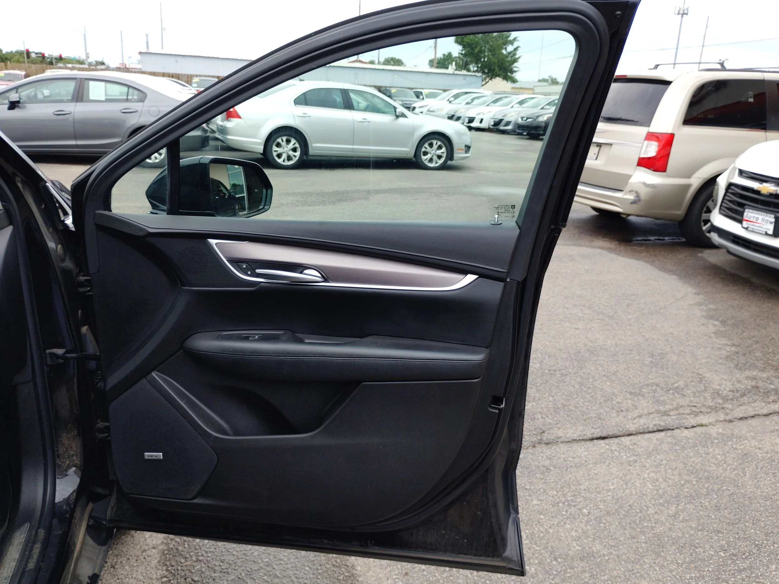 Used 2017 Black Cadillac Luxury image 19