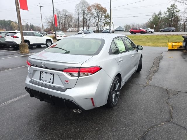 2026 Toyota Corolla SE - Photo 3