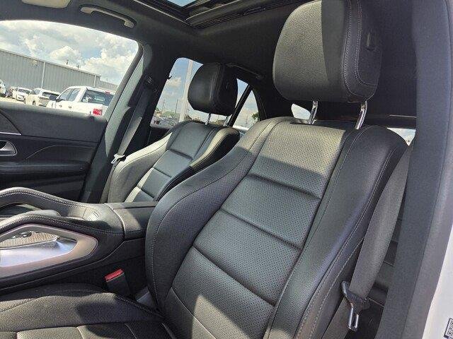 Used 2019 designo Diamond White Metallic Mercedes-Benz AMG® GLE 43 image 13