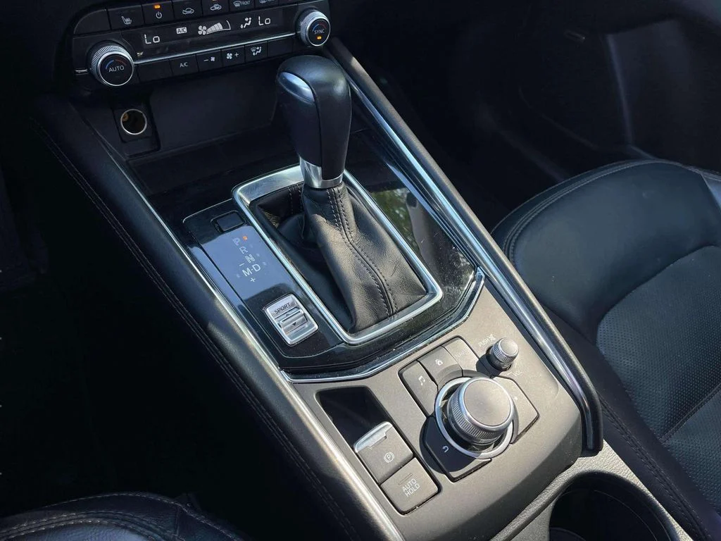 Used 2020 Deep Crystal Blue Mica Mazda Grand Touring image 13