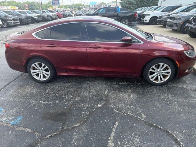 Used 2015 Red Chrysler Limited image 10