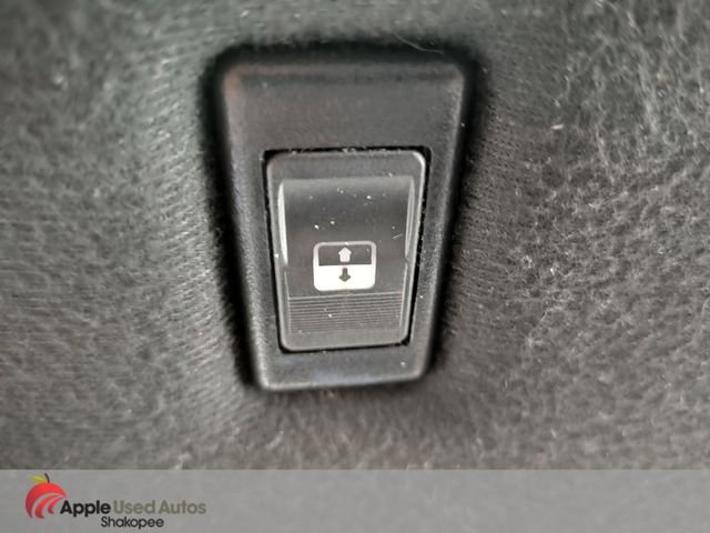 Used 2002  Ford V6 image 18
