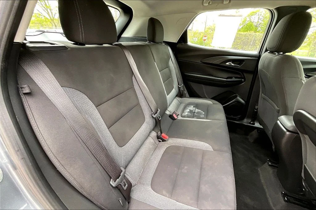 Used 2022 Gray Chevrolet LS image 26