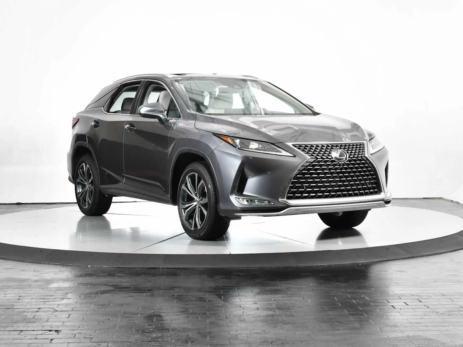 Used 2022 Nebula Gray Pearl Lexus  image 9