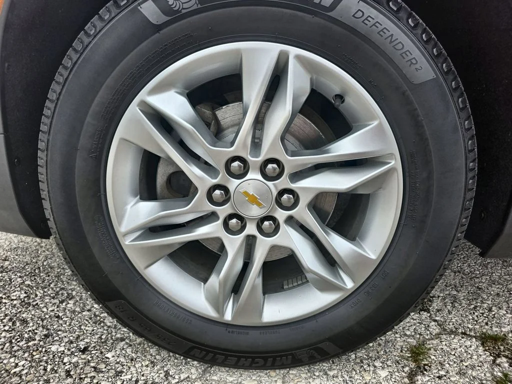 Used 2020 Red Chevrolet LT image 34