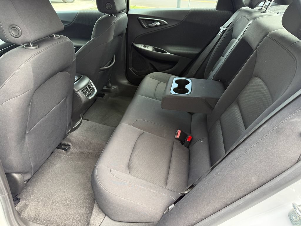 Used 2024 Summit White Chevrolet 1LT image 15