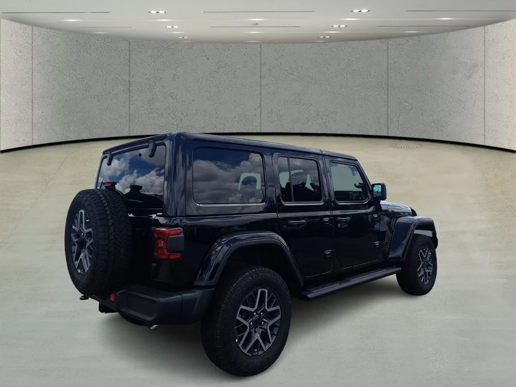 2025 Jeep Wrangler 4-Door Sahara - Photo 6