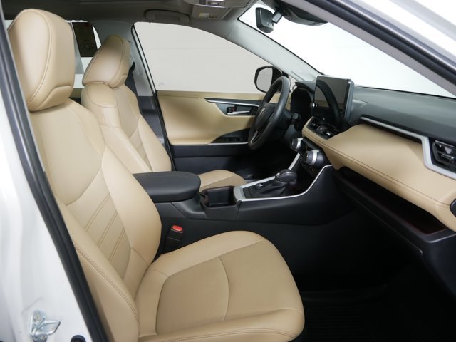 Certified Used 2025 Wind Chill Pearl Toyota Limited w/ Advanced Technology Pkg & Weather Pkg image 17