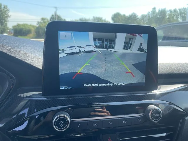 2025 Ford Escape ST-Line Select - Photo 23