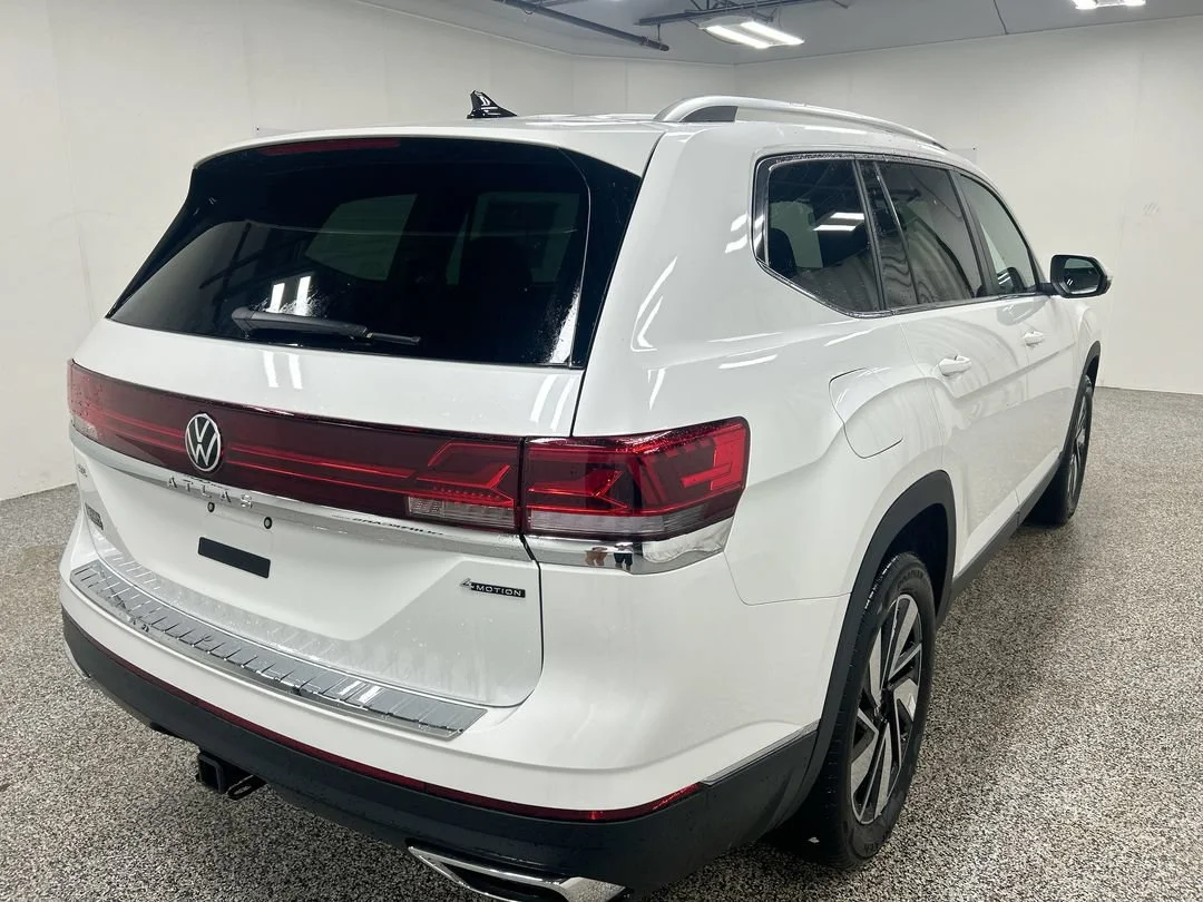 New 2026 Opal White Pearl Volkswagen 2.0T SEL image 8