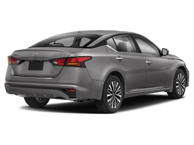 Used 2024 Super Black Nissan 2.5 SV image 5