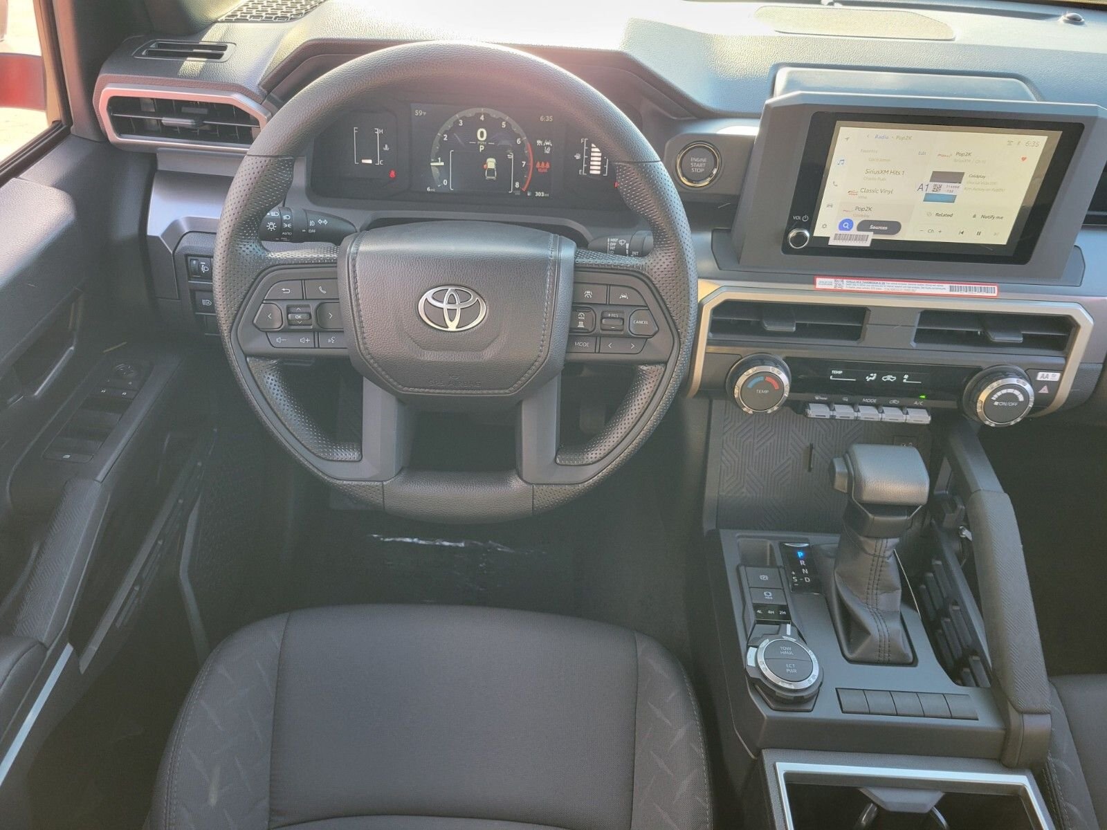 2026 Toyota Tacoma SR5 - Photo 9