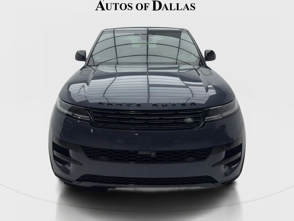 Used 2024 Blue Land Rover SE image 3