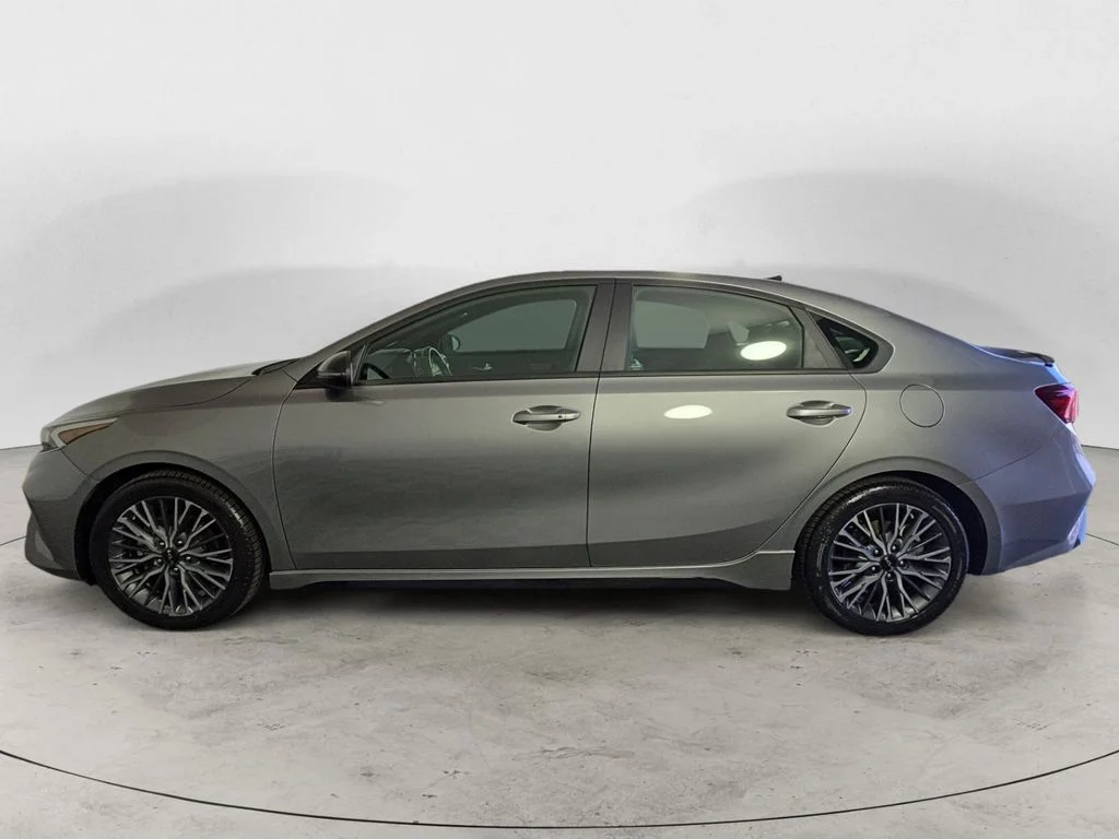 Used 2023 Gray Kia GT-Line image 2