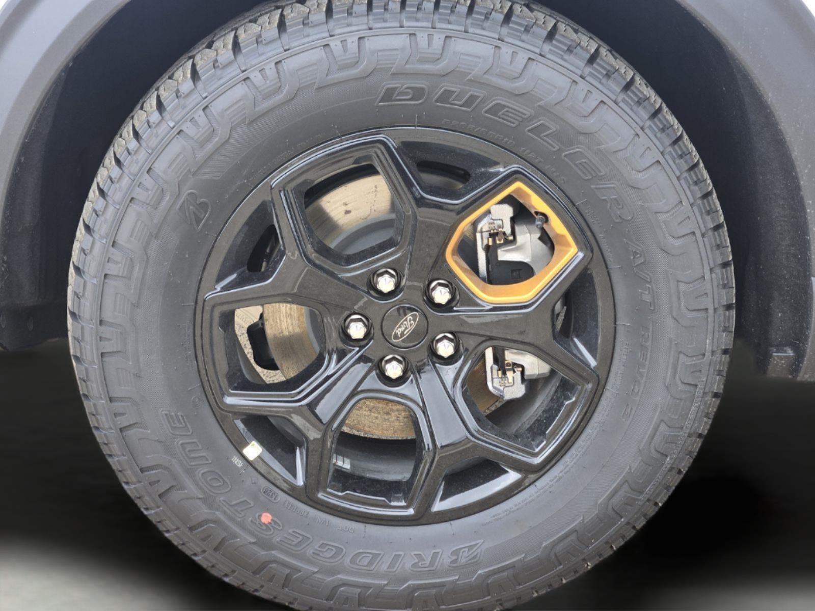 New 2026 Star White Metallic Tri-Coat Ford Tremor® image 7