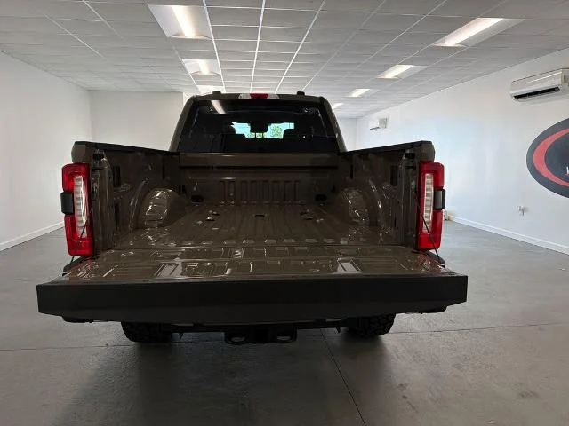 New 2027 Marsh Gray Metallic Ford F-350® Lariat® image 27
