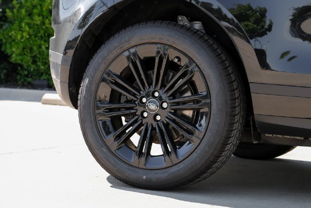 New 2026 Santorini Black Land Rover S image 60