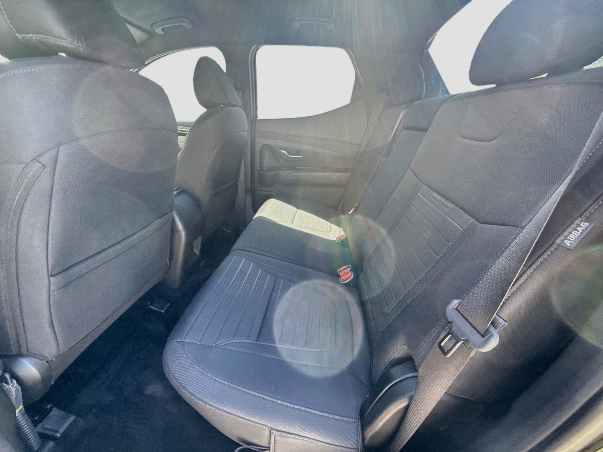 Used 2024 Phantom Black Hyundai SE image 20