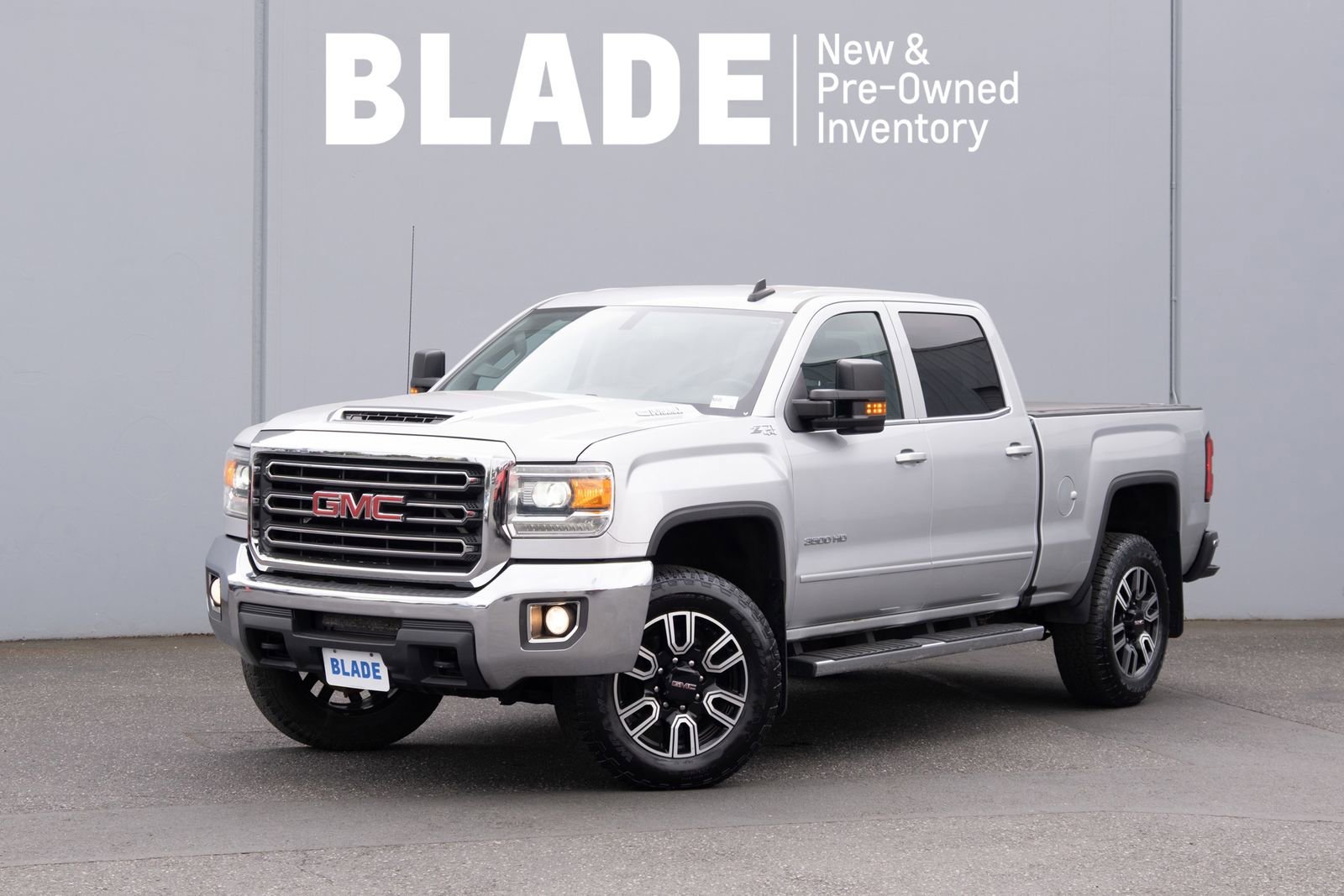 Quicksilver Metallic 2017 GMC Sierra 3500HD SLE Crew Cab 4WD Pickup Truck Four-Wheel Drive