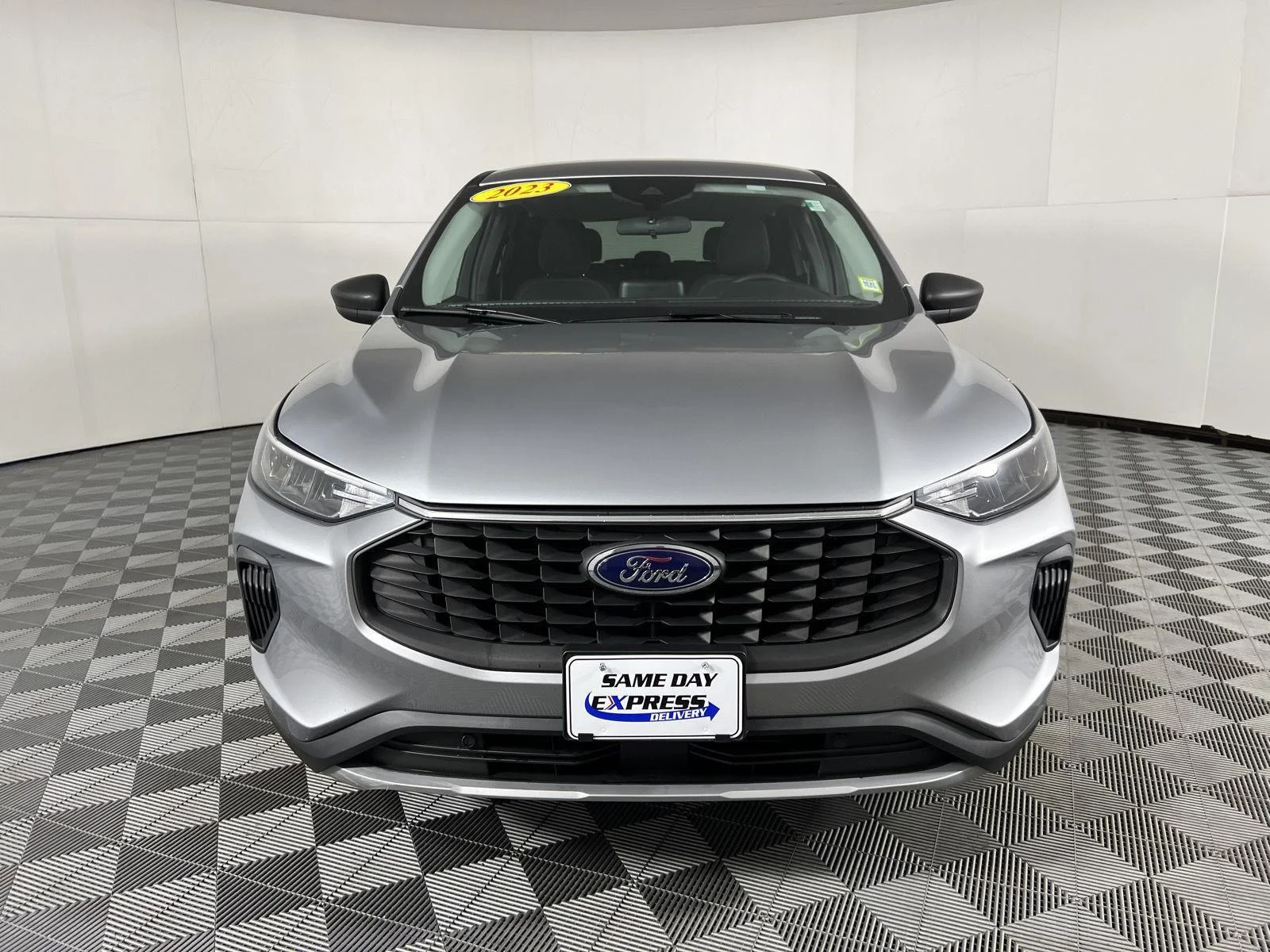Used 2023 Iconic Silver Ford Active image 19