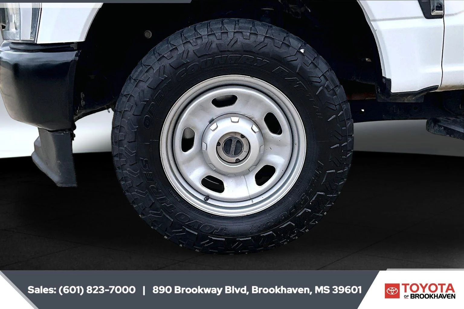 Used 2023 Oxford White Ford XL image 7