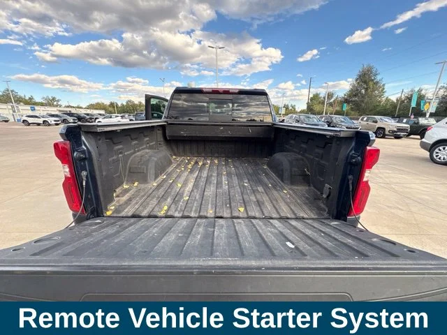 Used 2023 Blue Chevrolet High Country image 23