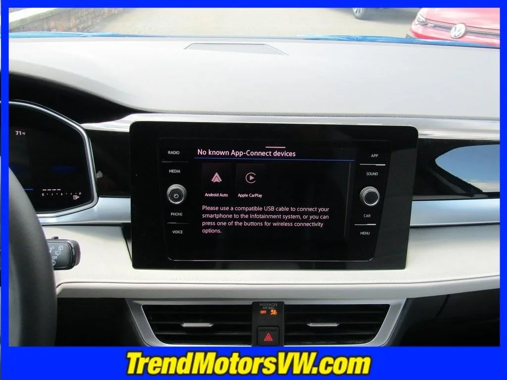 2025 Volkswagen Taos SE - Photo 27