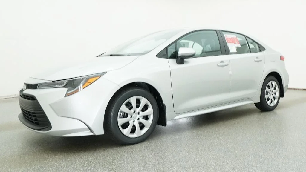 New 2026 Classic Silver Metallic Toyota LE image 19