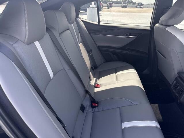 Used 2025 Midnight Black Metallic Toyota SE image 9