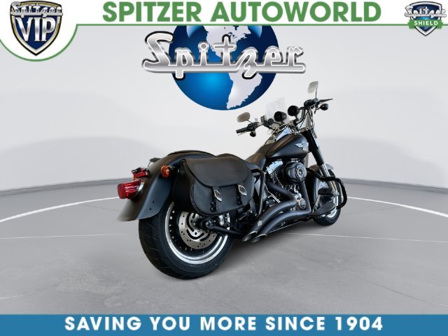 Used 2014  Harley-Davidson FLSTFB image 9