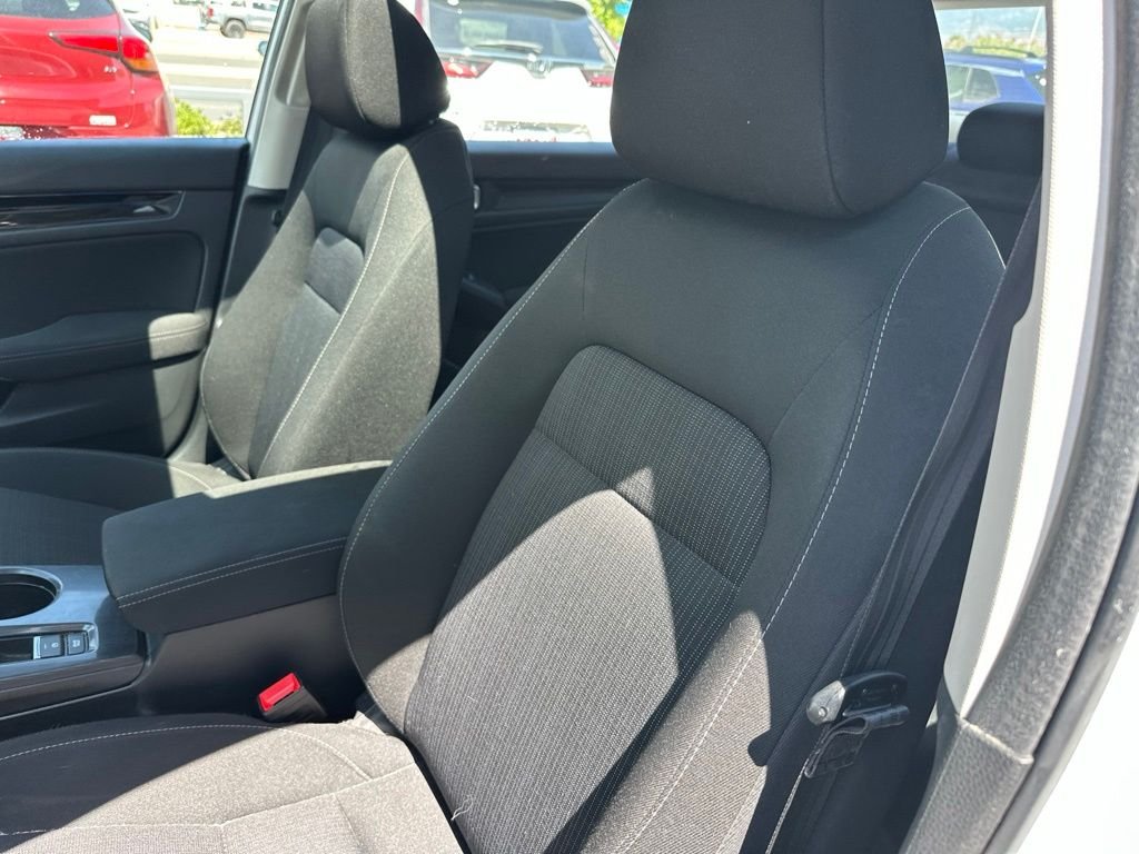 Used 2024  Honda EX image 15