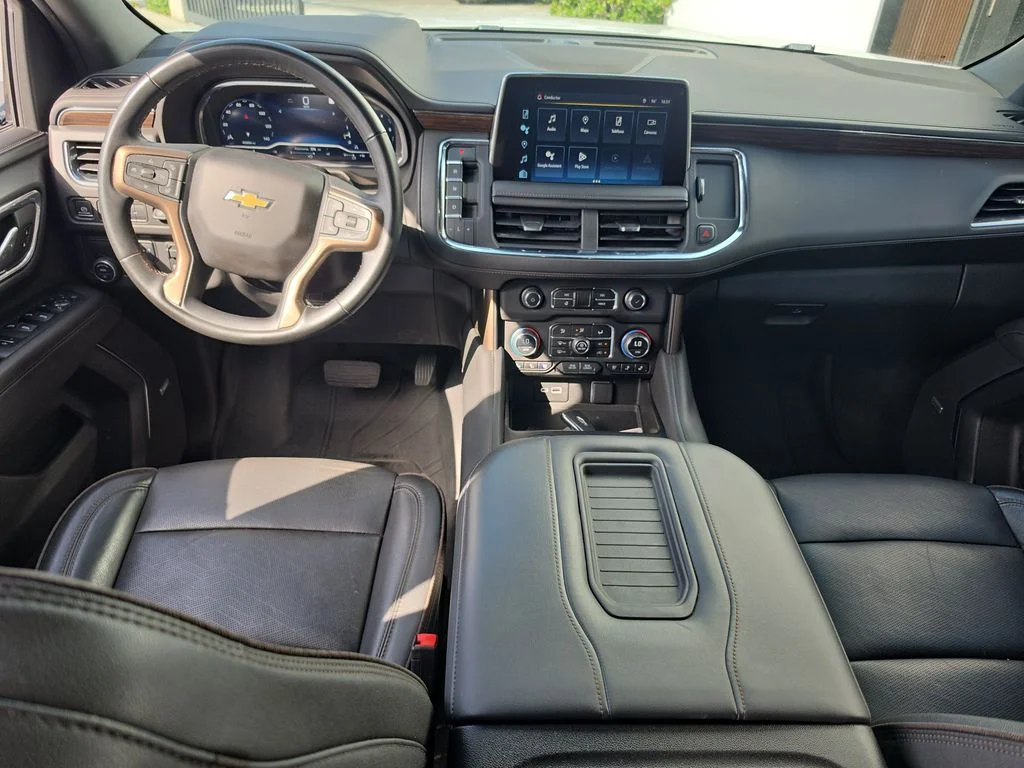 Used 2023 Summit White Chevrolet High Country image 16