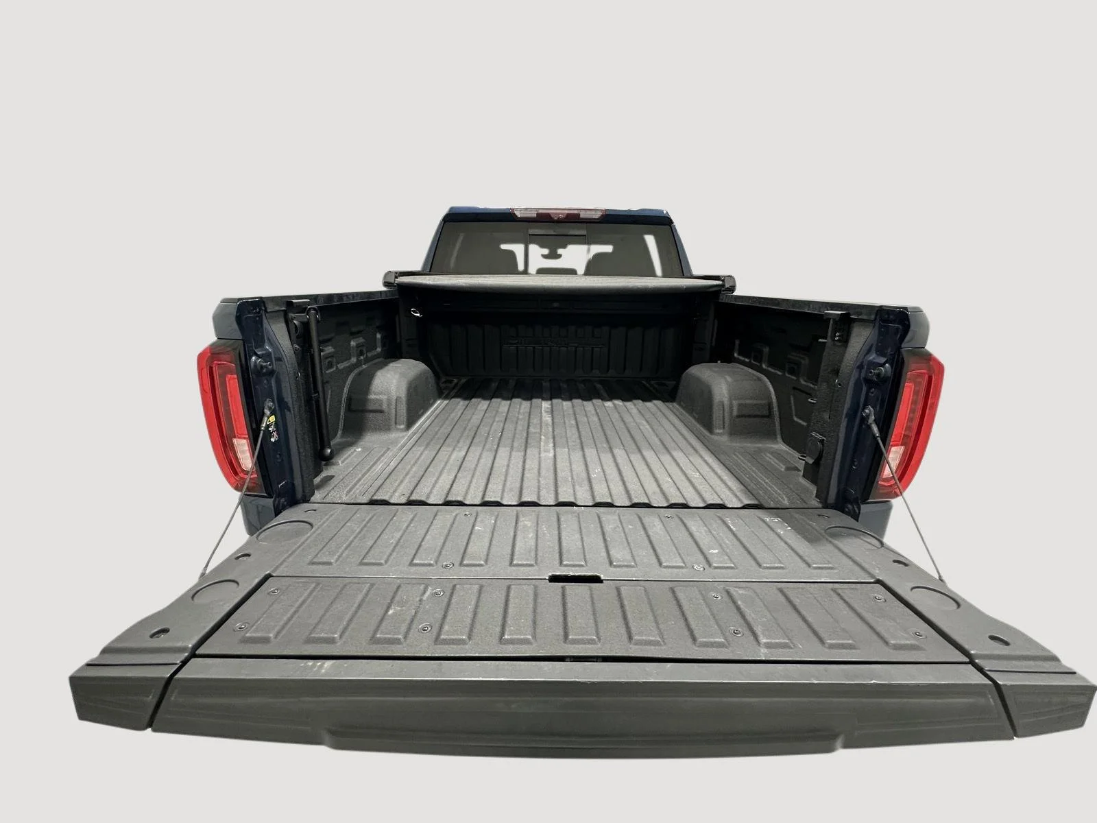 Used 2021 Pacific Blue Metallic GMC Denali image 26