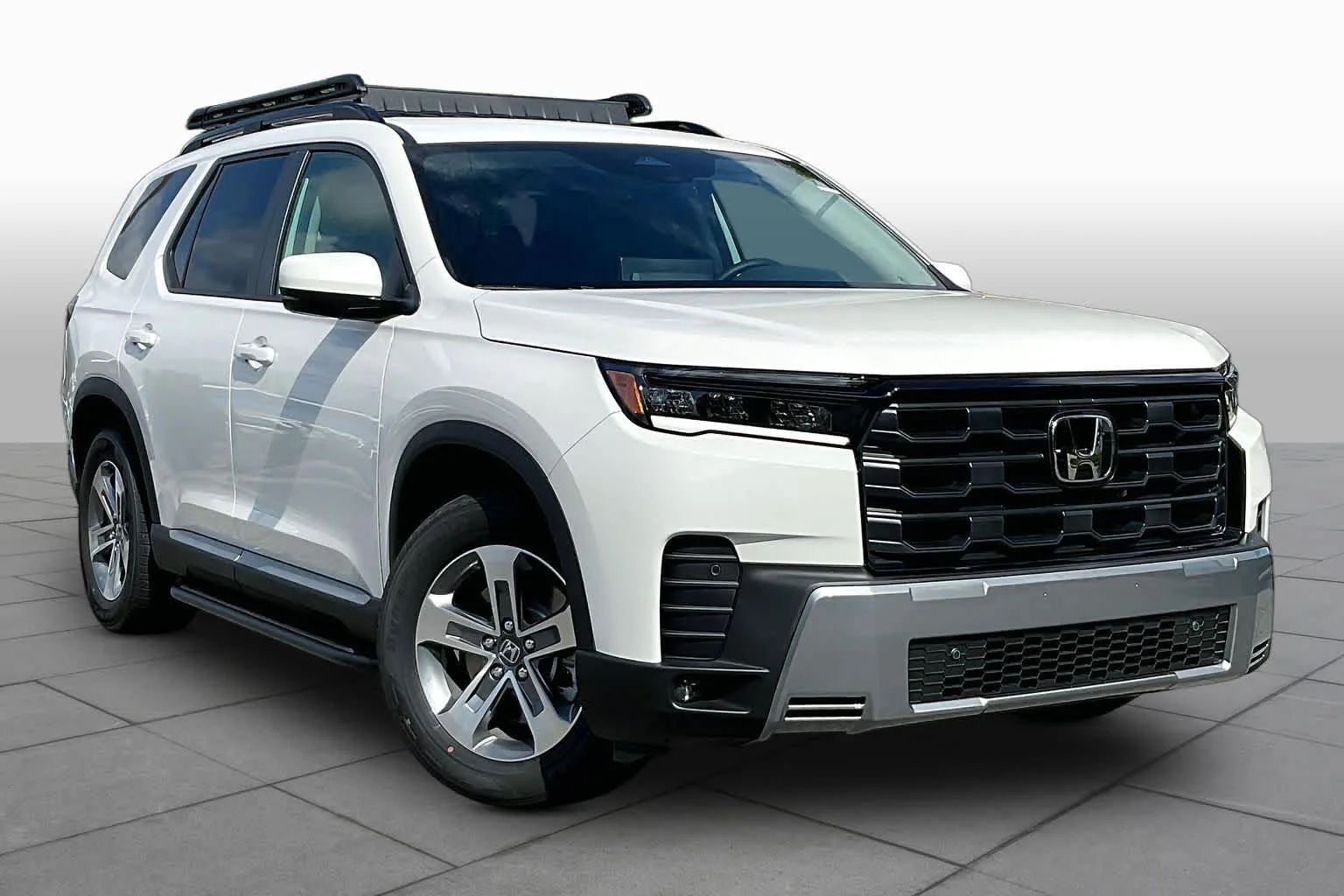 New 2026 Platinum White Pearl Honda EX-L image 2