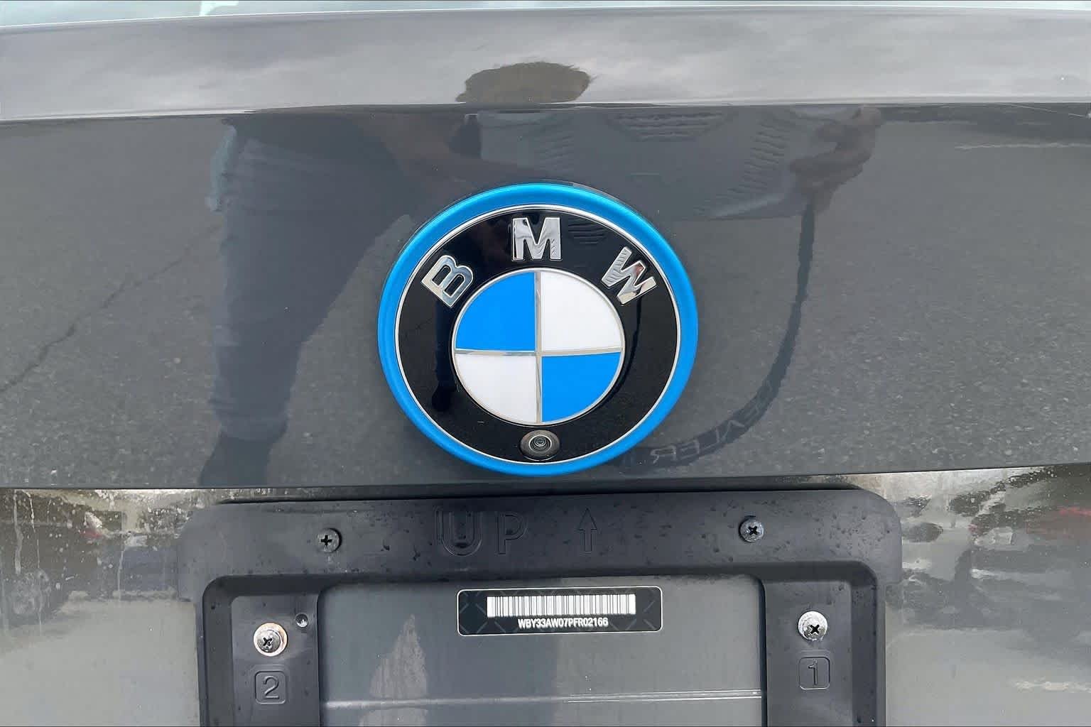 Certified Used 2023 DRAVIT GREY METALLIC BMW M50 image 32