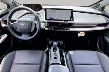 Certified Used 2025 CUTTING EDGE Toyota  image 17