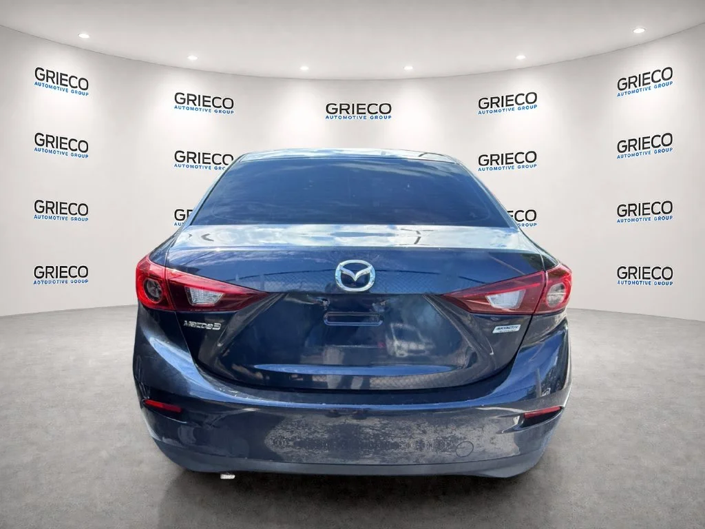 Used 2015 Blue Mazda i Sport image 5