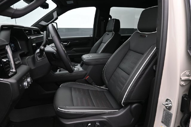 2026 GMC Sierra 2500HD AT4X - Photo 10
