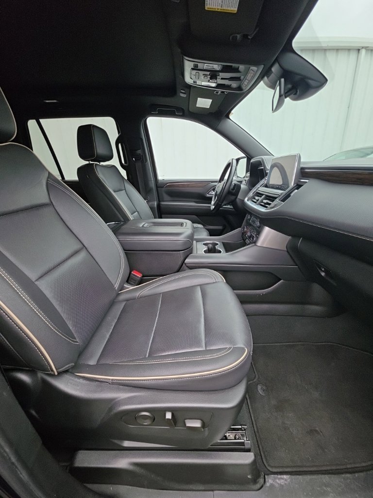 Used 2024 Black Chevrolet Premier image 25