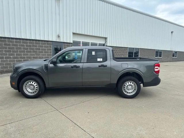 New 2026 Carbonized Gray Metallic Ford XL image 39