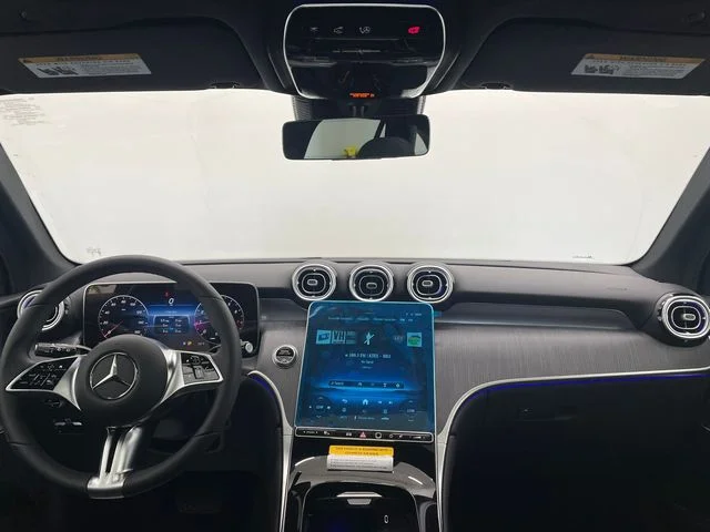 New 2027 Black Mercedes-Benz GLC 300 image 6