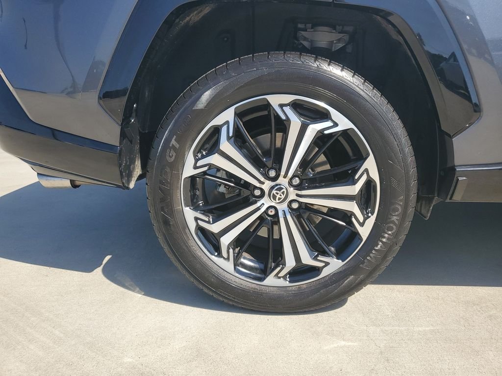 Used 2025 Midnight Black Metallic Toyota XSE image 5