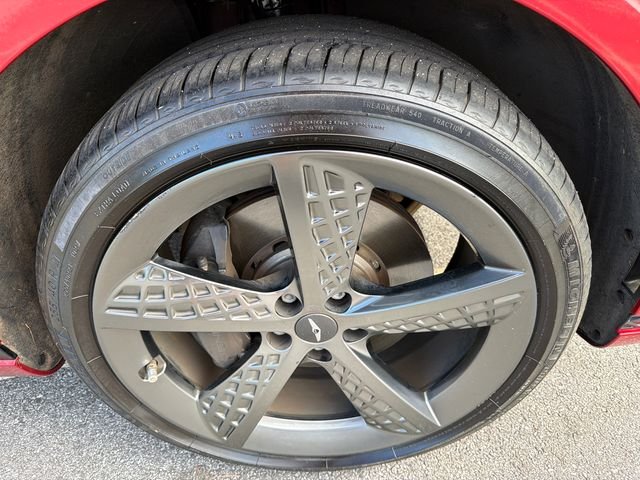 Used 2022 Red Genesis 3.5T Sport image 12