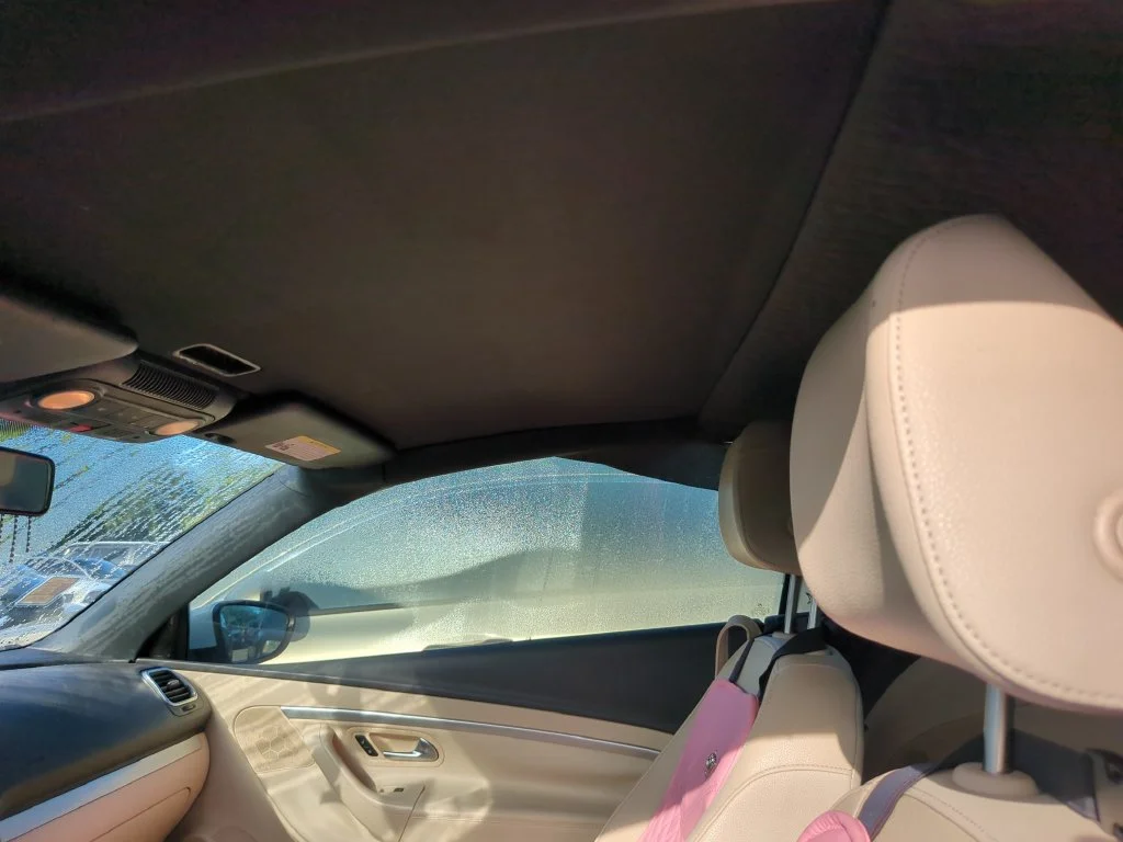 Used 2015 White Volkswagen Komfort Edition image 6