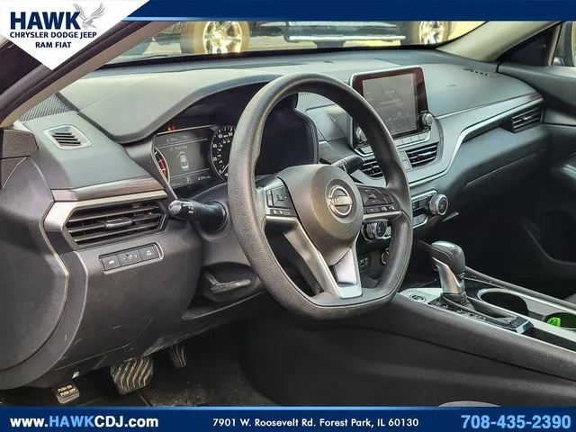 Used 2024 Black Nissan 2.5 SV image 9