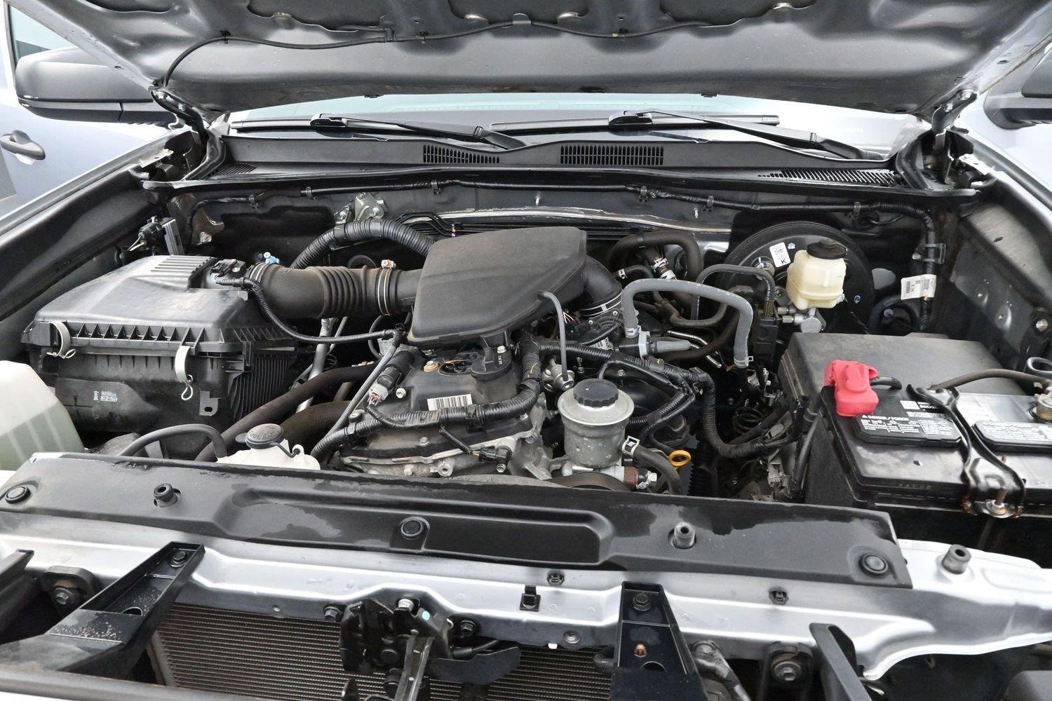 Used 2021 Silver Sky Metallic Toyota SR image 31
