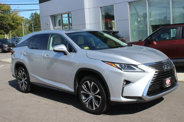 Used 2019 Silver Lexus 350L image 1