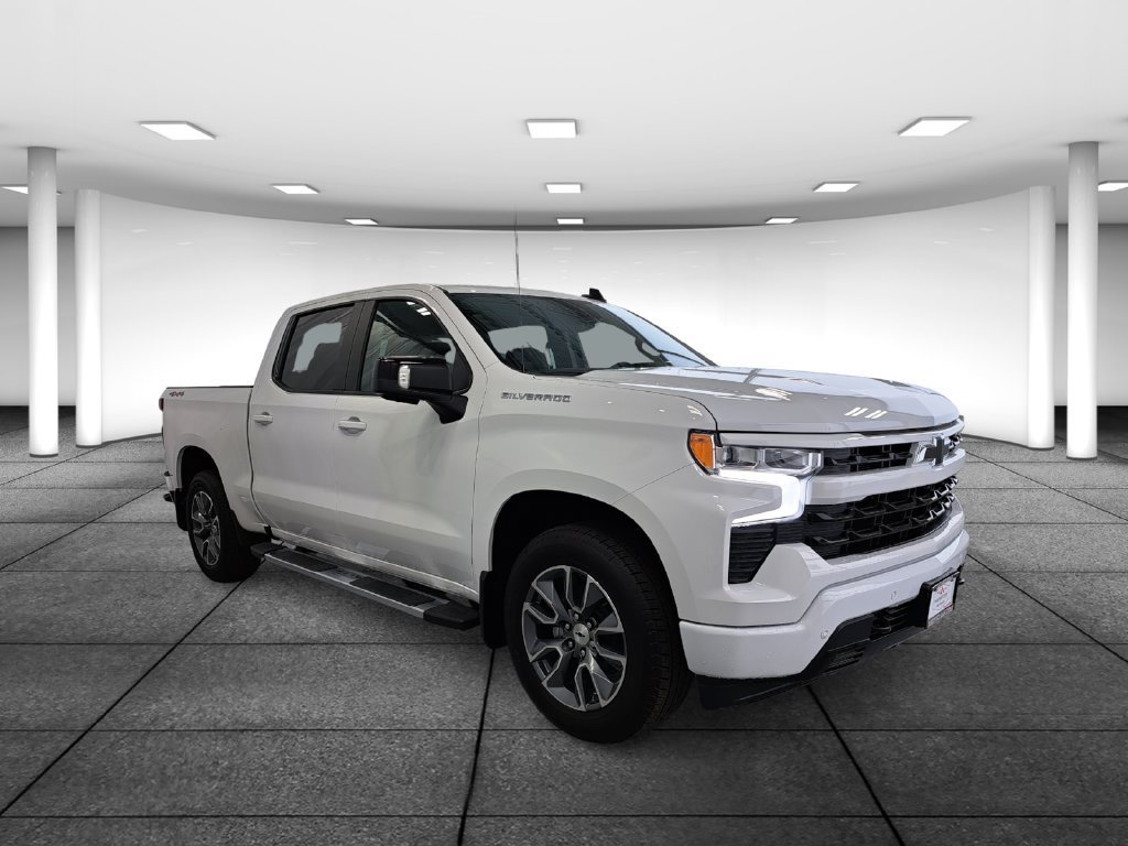 2026 Chevrolet Silverado 1500 RST Crew Cab Pickup Slide 2