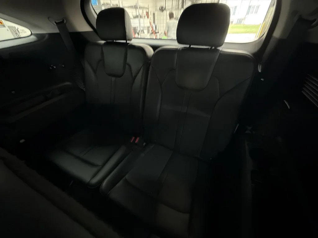Used 2023 White Pearl Kia SX image 20